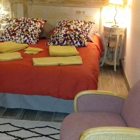 Le Vitrail Chambre Equipee Sans Service Repas Yvetot-Bocage Kültér fotó
